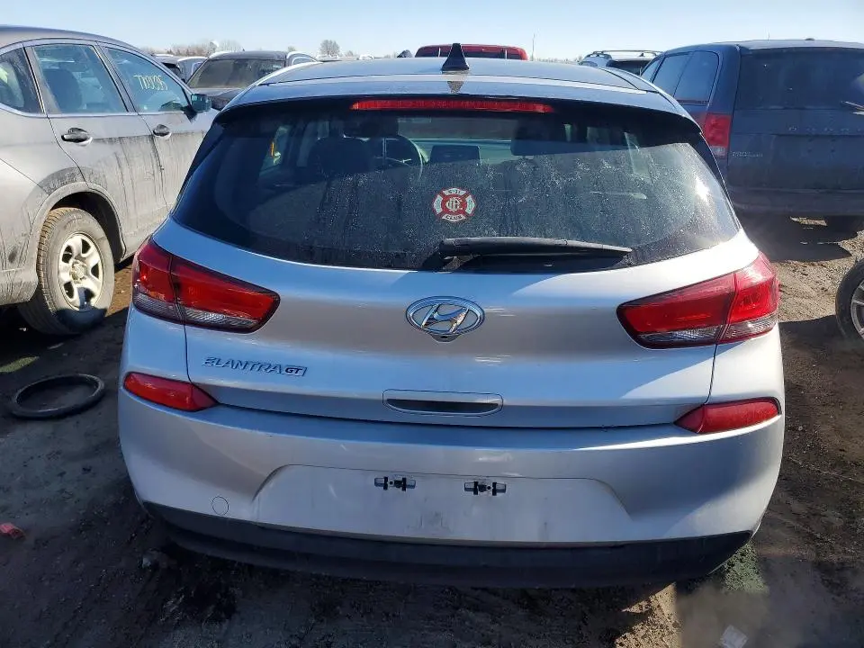2019 HYUNDAI ELANTRA GT   