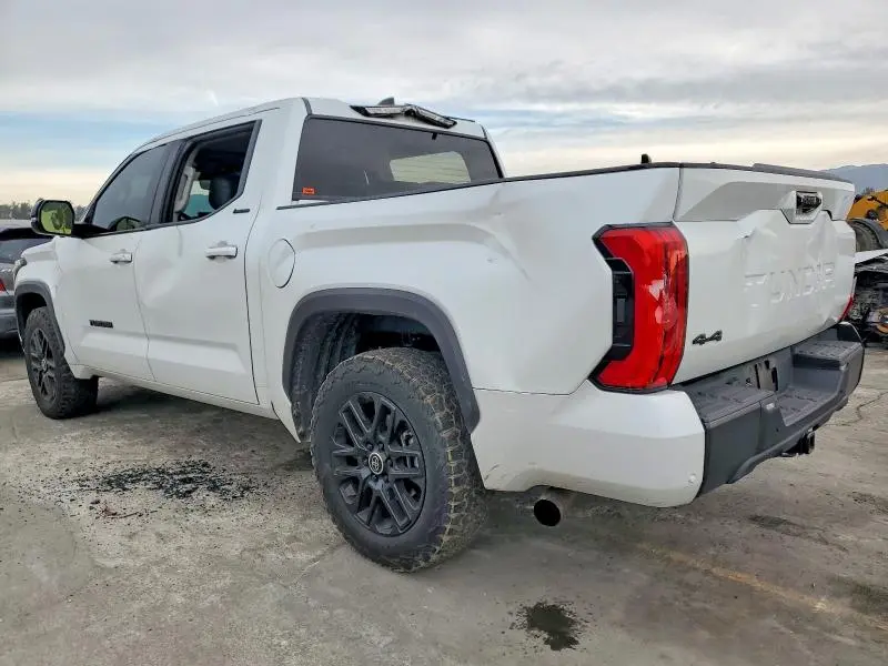 2024 TOYOTA TUNDRA CREWMAX LIMITED  