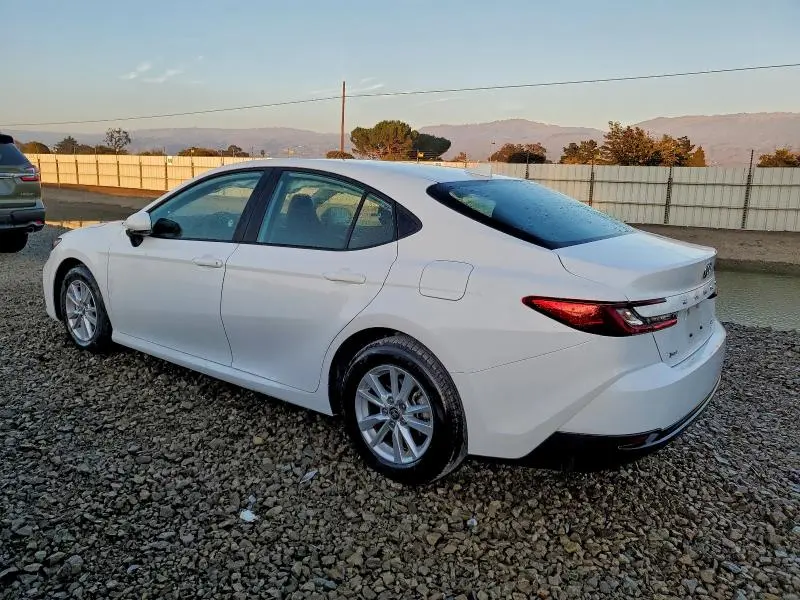 2025 TOYOTA CAMRY XSE  
