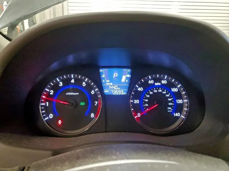 2014 HYUNDAI ACCENT GLS  