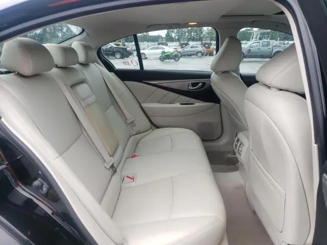 2015 INFINITI Q50 BASE  