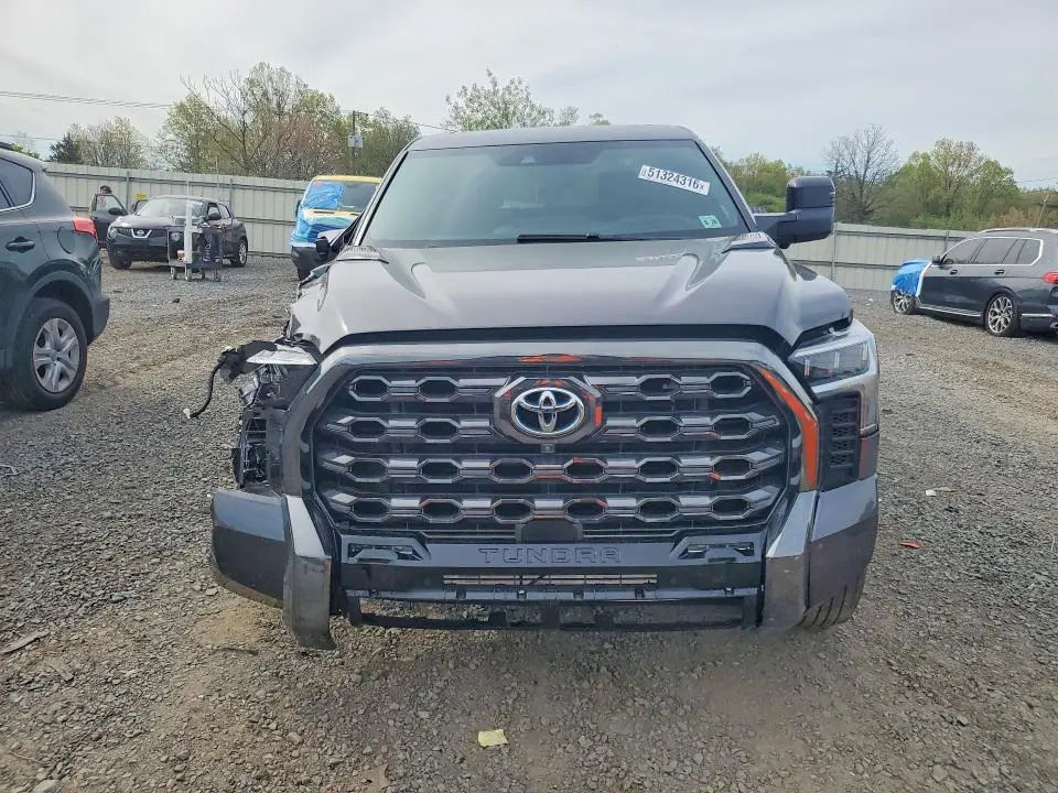 2022 TOYOTA TUNDRA PLATINUM HV  