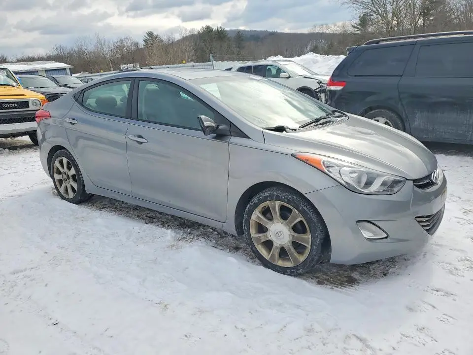 2012 HYUNDAI ELANTRA GLS  