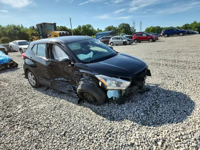 2020 NISSAN KICKS S  