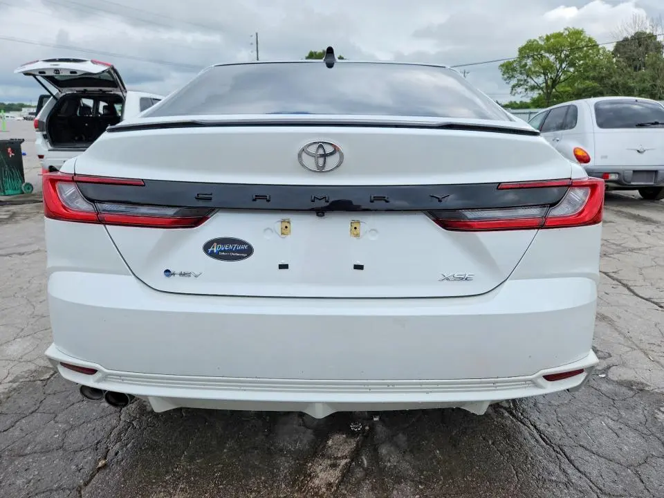 2025 TOYOTA CAMRY XSE  