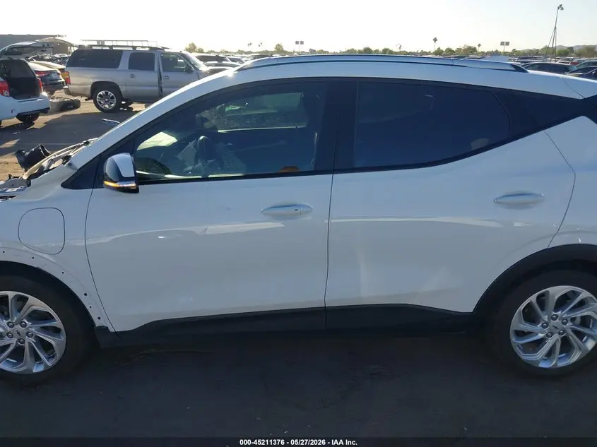 2023 CHEVROLET BOLT EUV FWD LT