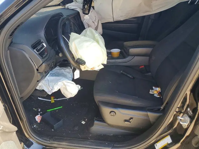 2023 DODGE DURANGO SXT  