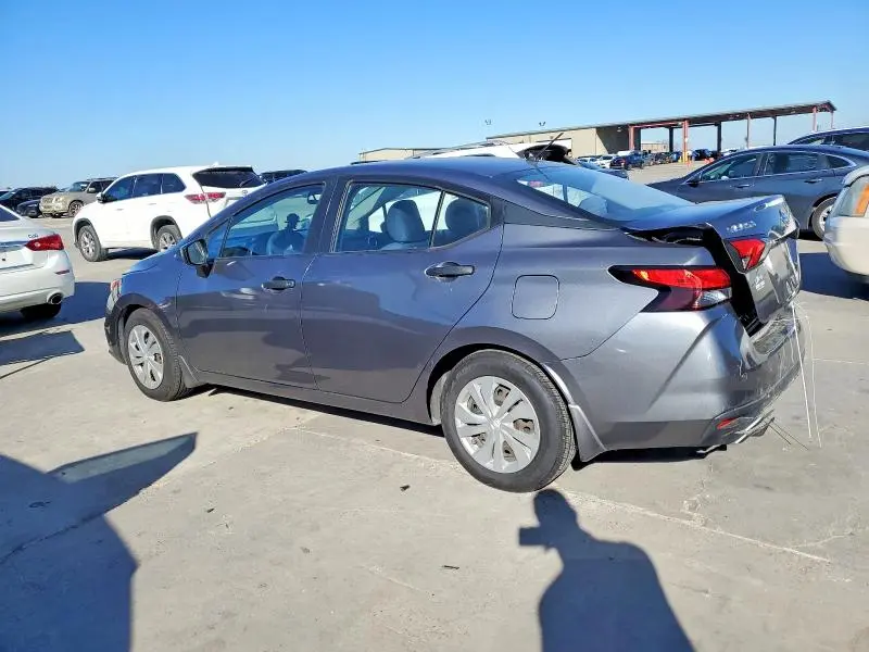 2020 NISSAN VERSA S  