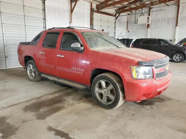 2012 CHEVROLET AVALANCHE LS  