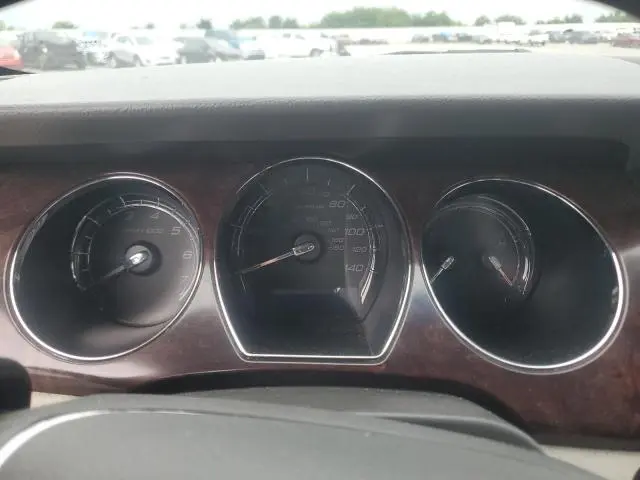 2011 FORD TAURUS LIMITED  