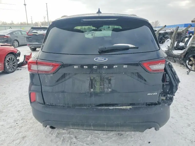 2025 FORD ESCAPE ST LINE  