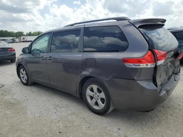 2012 TOYOTA SIENNA LE  