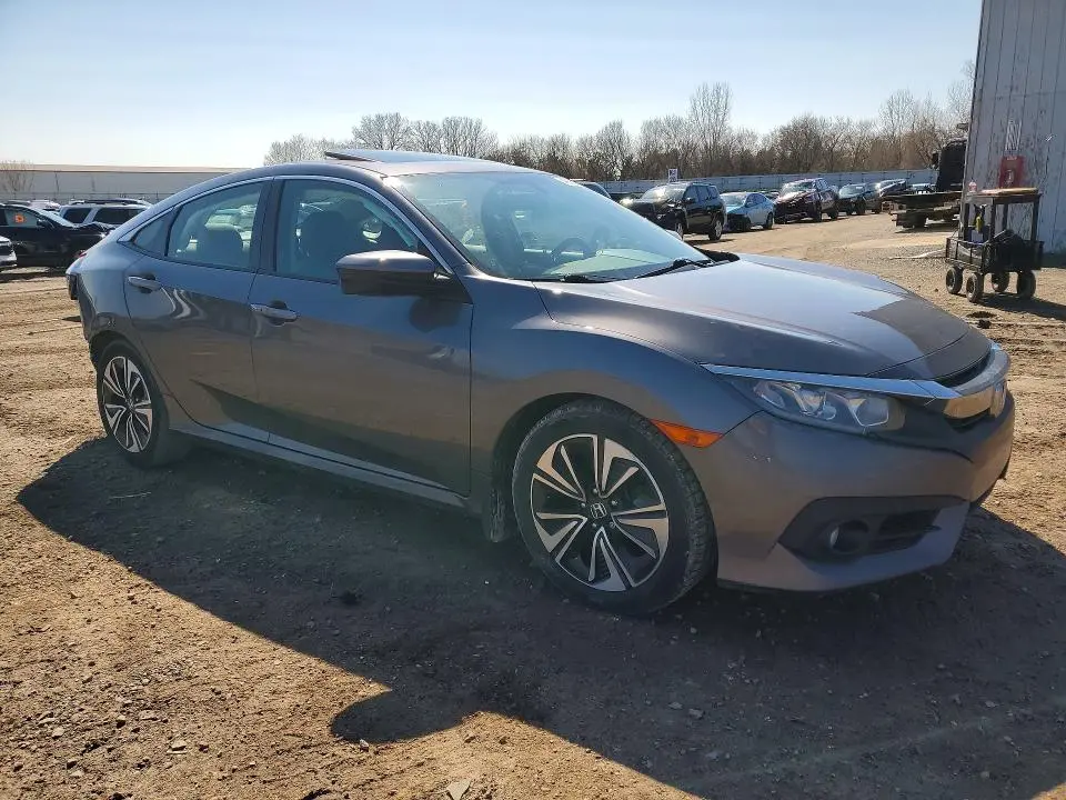 2018 HONDA CIVIC EX  