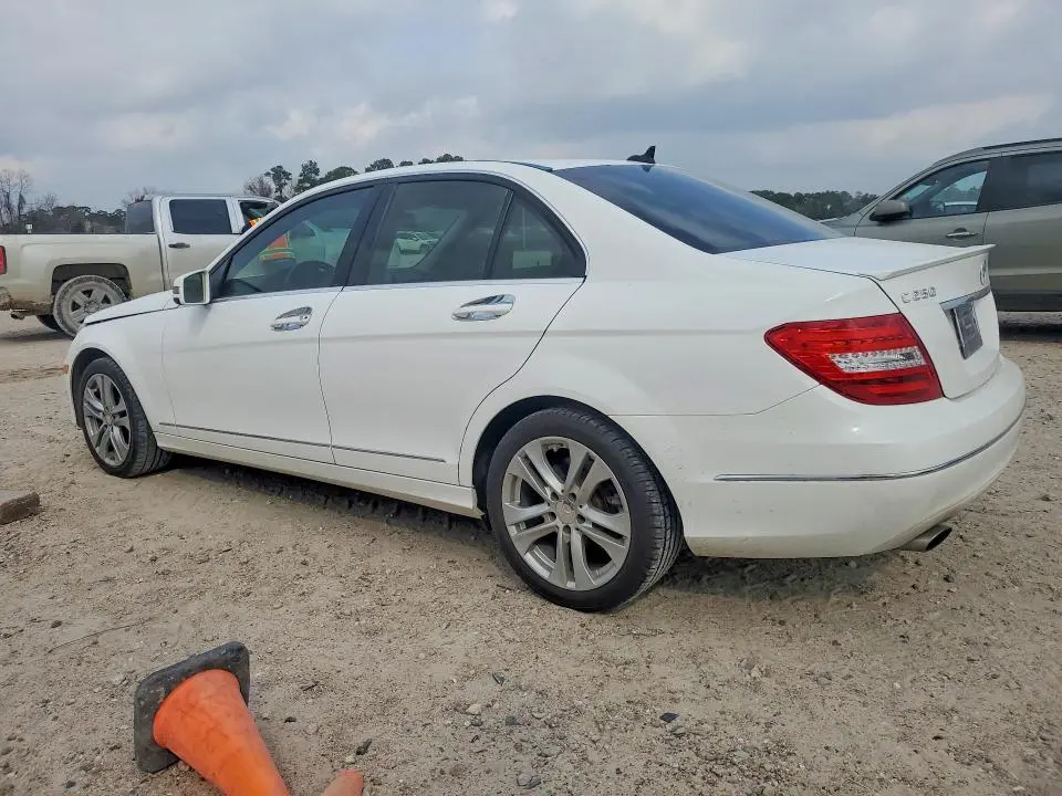 2013 MERCEDES-BENZ C 250  