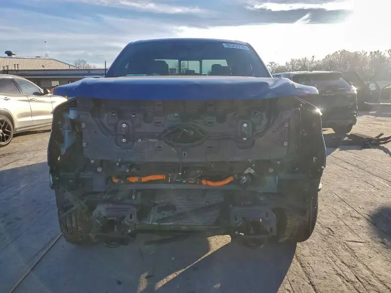 2022 FORD F150 LIGHTNING PRO  