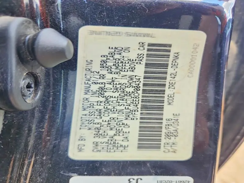 2012 TOYOTA COROLLA LE  