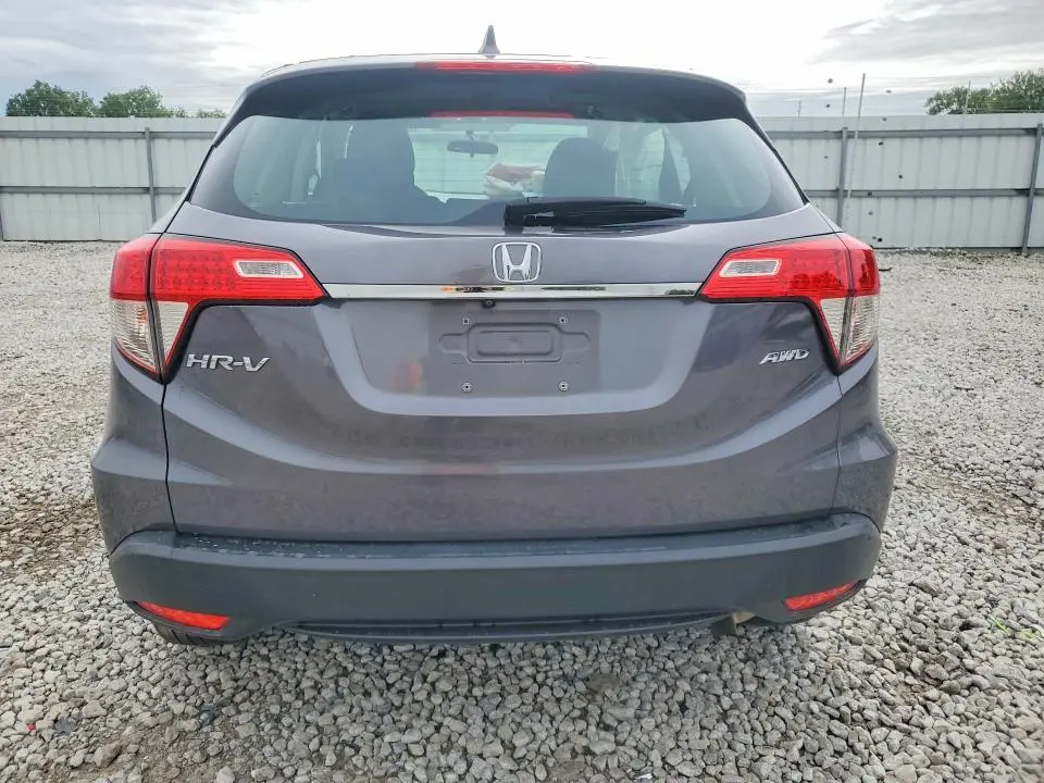 2021 HONDA HR-V LX  
