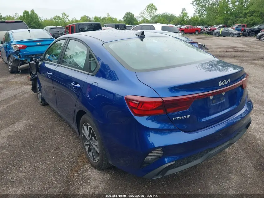 2024 KIA FORTE LXS