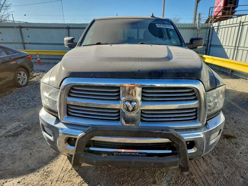 2014 RAM 2500 SLT  