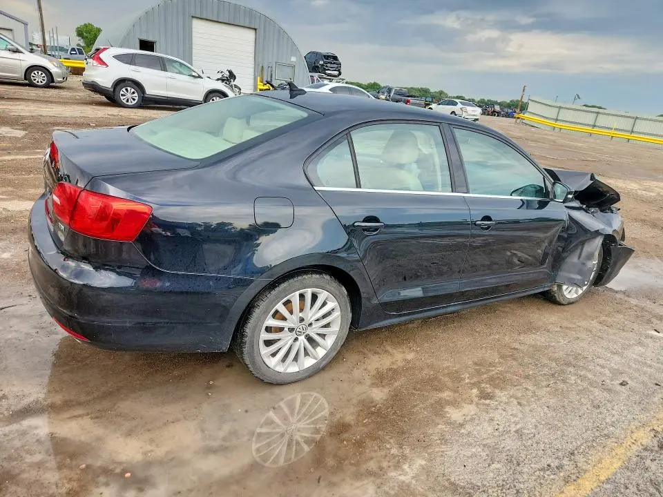 2013 VOLKSWAGEN JETTA TDI  