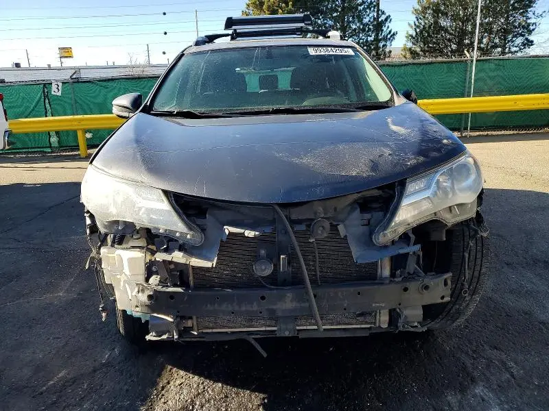 2013 TOYOTA RAV4 XLE  