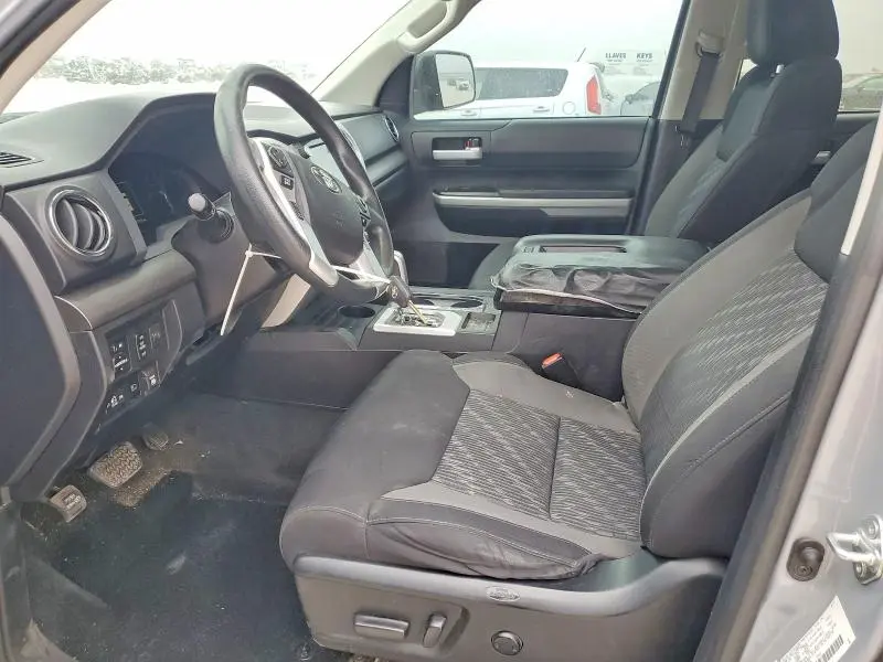 2021 TOYOTA TUNDRA SR5  