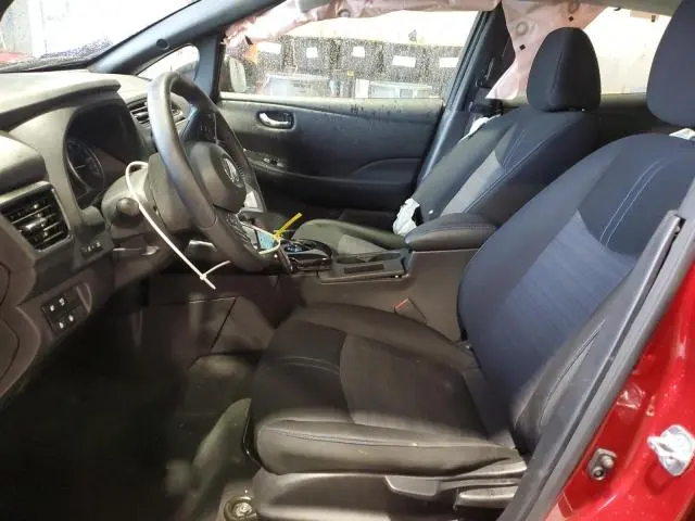 2022 NISSAN LEAF SV  