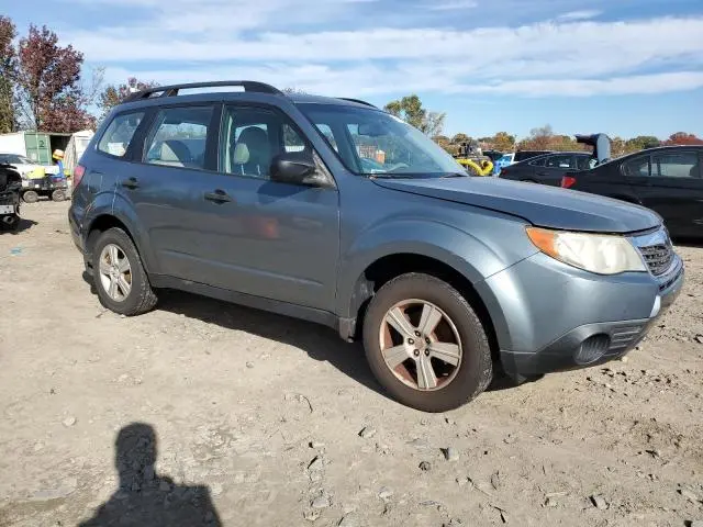 2010 SUBARU FORESTER XS  
