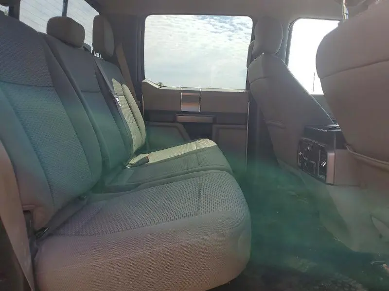 2017 FORD F150 SUPERCREW  