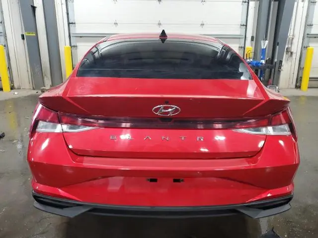 2022 HYUNDAI ELANTRA SEL  