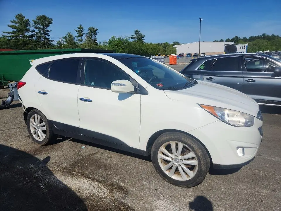 2012 HYUNDAI TUCSON LIMITED  