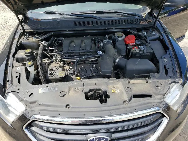 2017 FORD TAURUS SE  