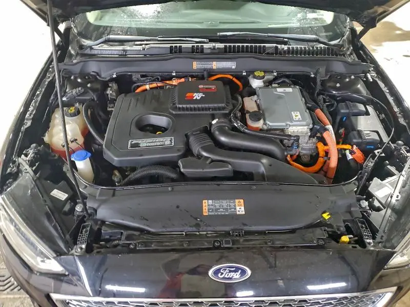 2019 FORD FUSION TITANIUM  