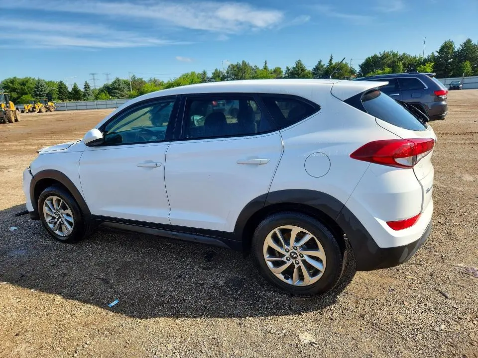 2018 HYUNDAI TUCSON SE  