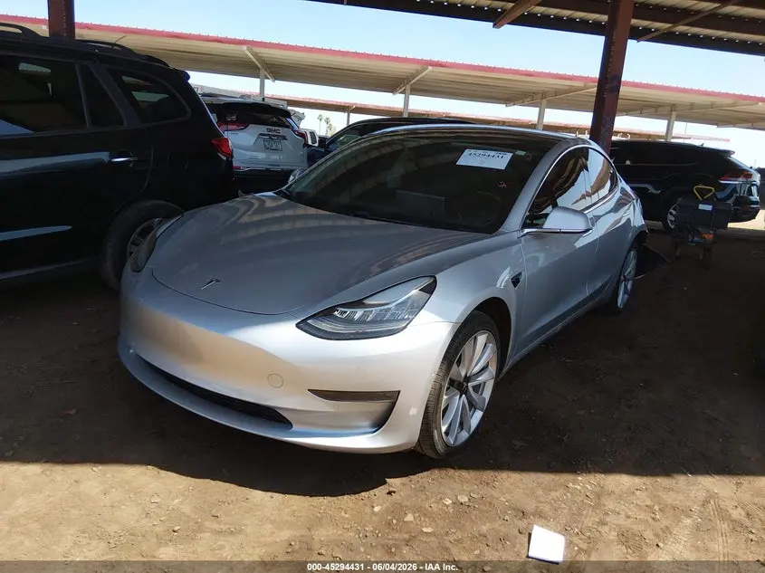2018 TESLA MODEL 3  