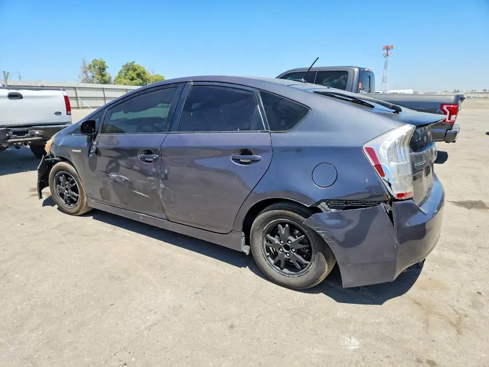 2010 TOYOTA PRIUS IV  