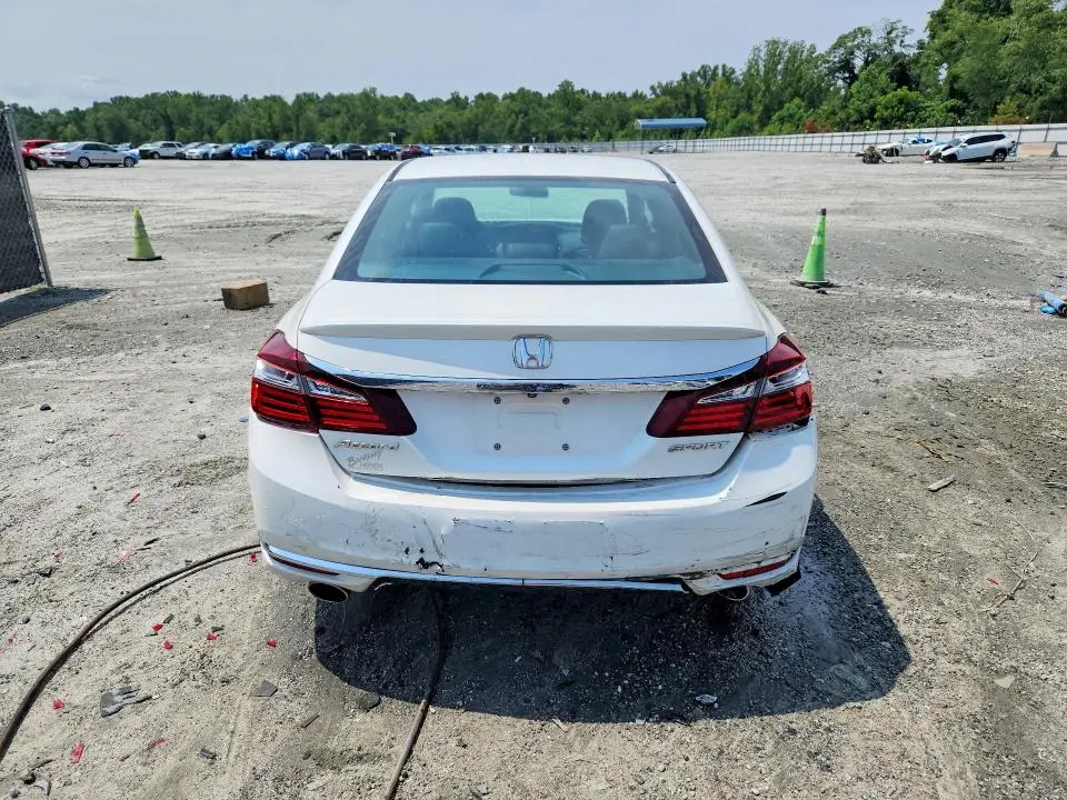 2017 HONDA ACCORD SPORT  
