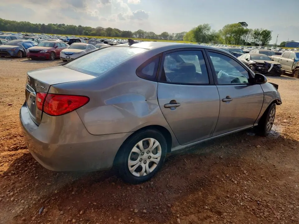 2010 HYUNDAI ELANTRA GLS  
