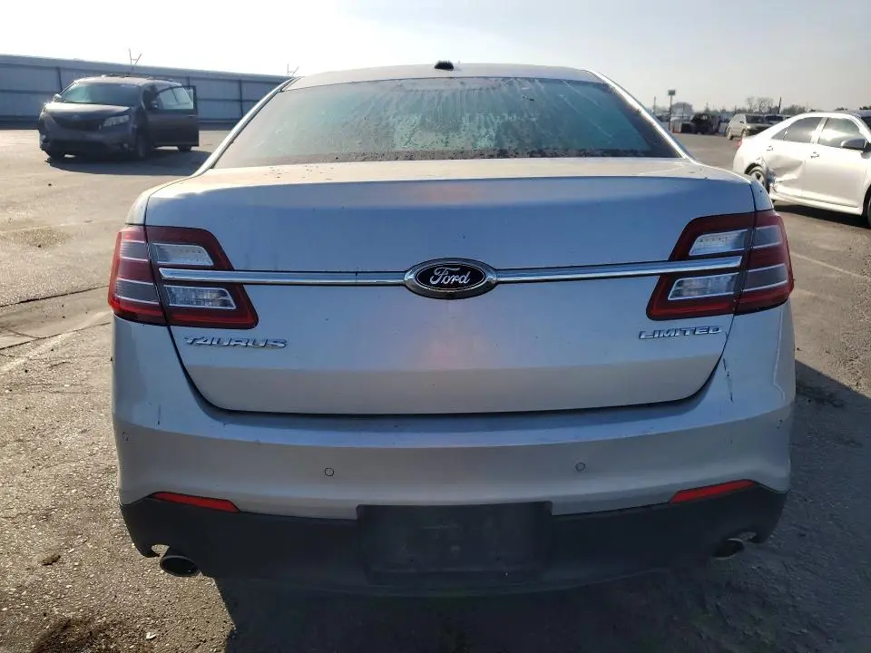 2015 FORD TAURUS LIMITED  