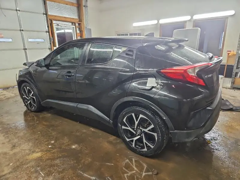 2018 TOYOTA C-HR XLE  