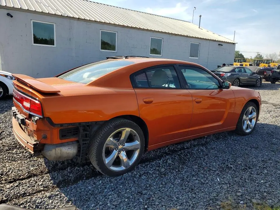 2011 DODGE CHARGER   