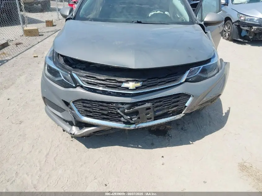 2017 CHEVROLET CRUZE LT AUTO