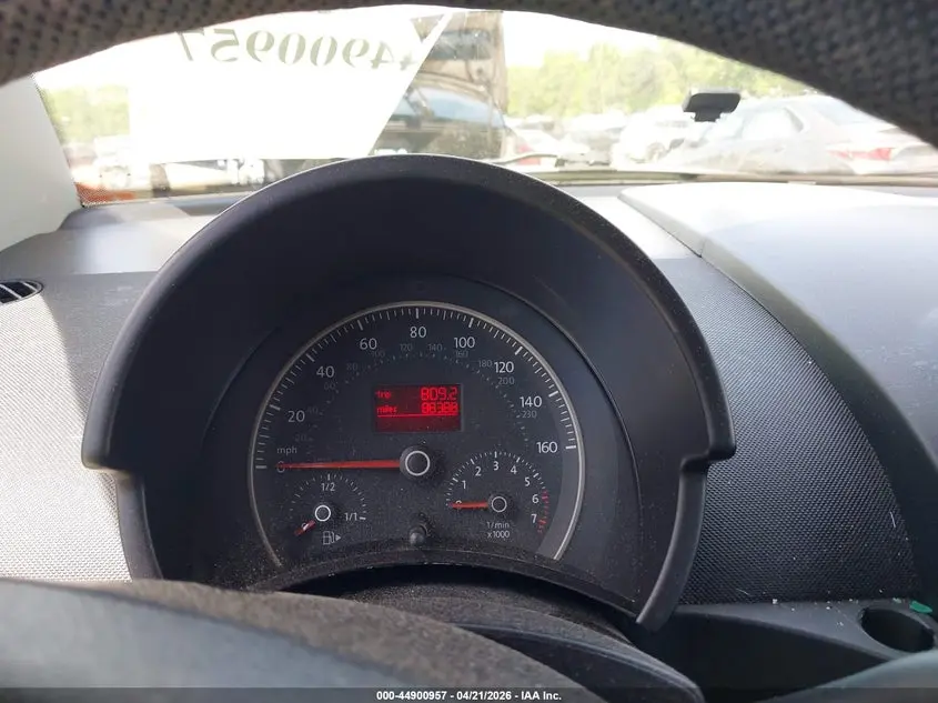 2010 VOLKSWAGEN NEW BEETLE 2.5L