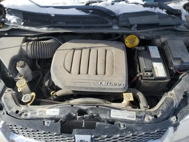 2015 DODGE GRAND CARAVAN SE  