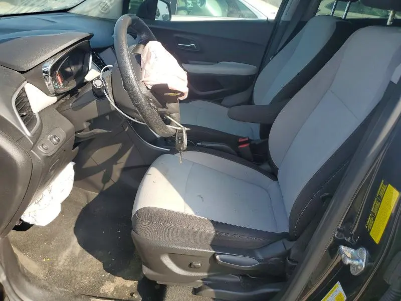 2022 CHEVROLET TRAX LS  