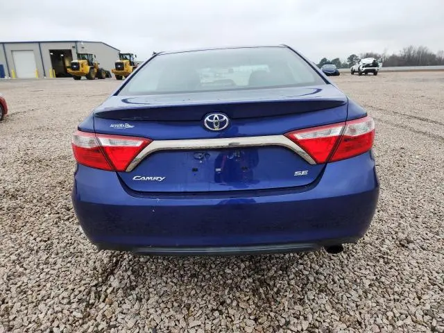 2016 TOYOTA CAMRY LE  