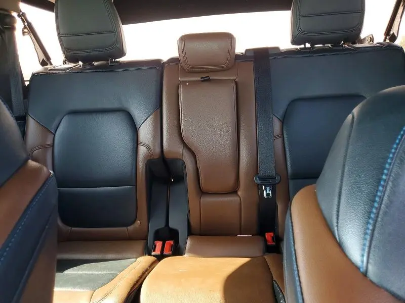 2021 FORD BRONCO BASE  