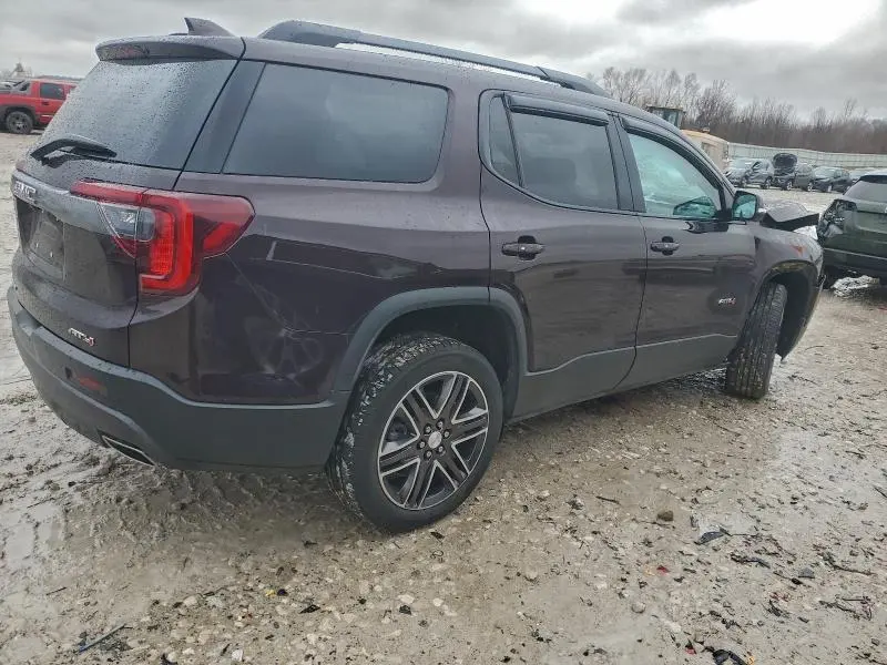 2021 GMC ACADIA AT4  