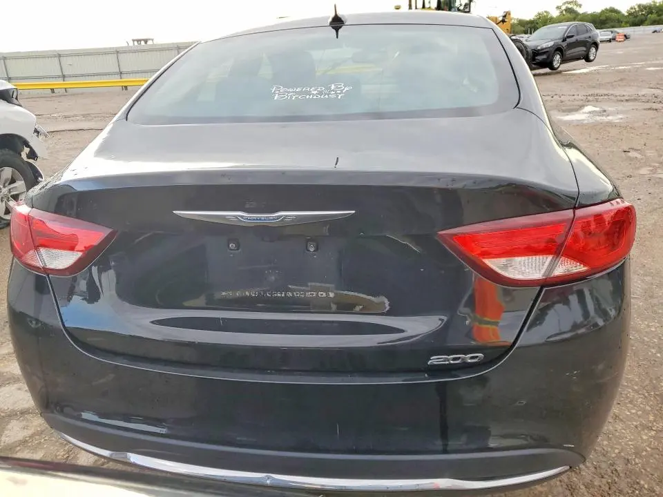2016 CHRYSLER 200 LIMITED  