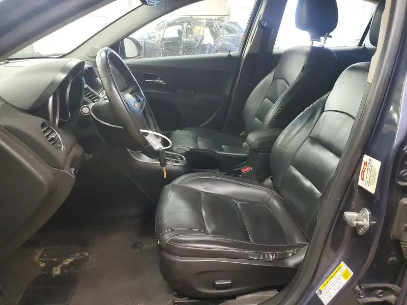 2013 CHEVROLET CRUZE LT  